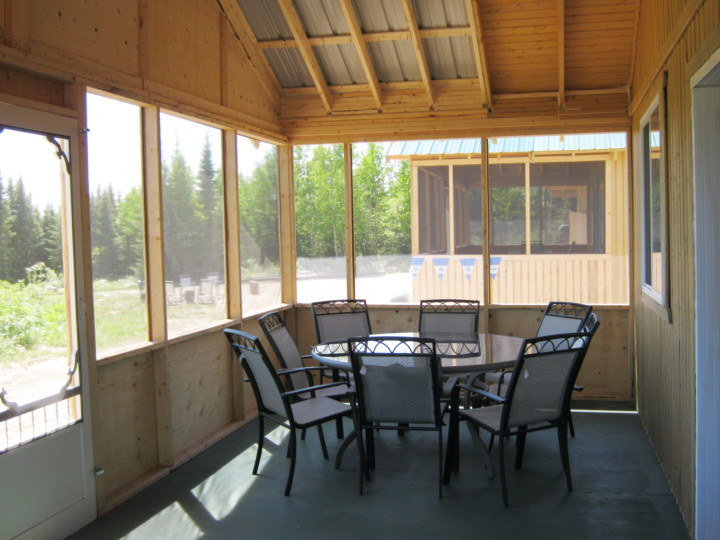 Cabin 6 to 8 people – Pourvoirie Chibougamau
