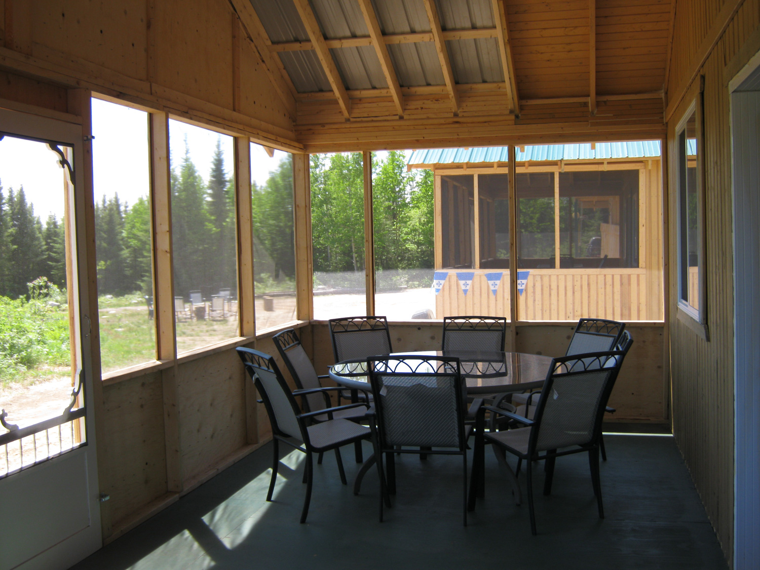 Chalet 6 à 8 personnes – Chalet 6 à 8 personnes
